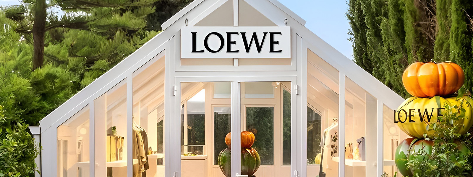 Летние пространства роскоши: как Loewe охватил Средиземноморье летом 2025 года