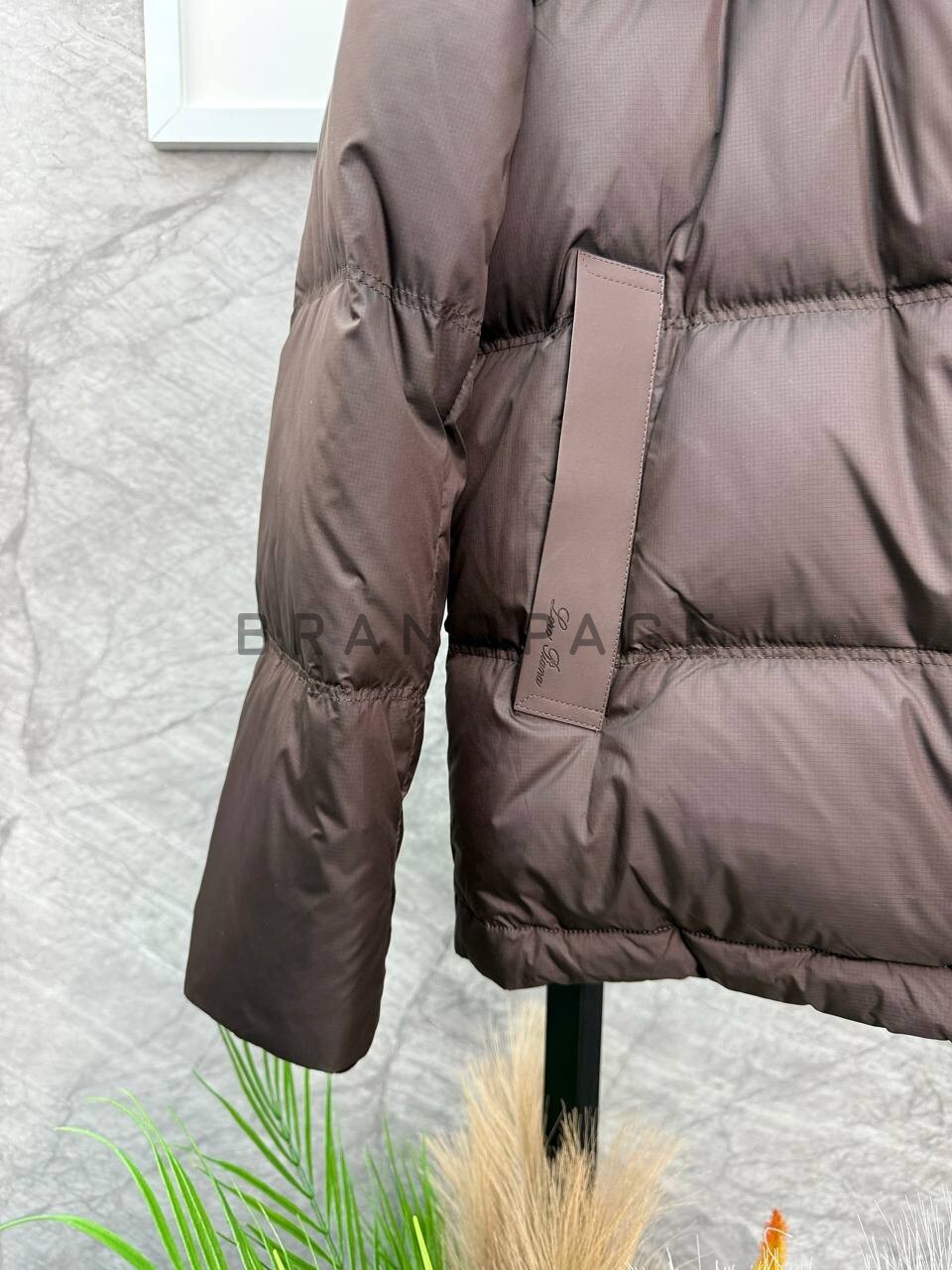 Куртка из нейлона Loro Piana BPLUX5647 Куртка из нейлона Loro Piana BPLUX5647