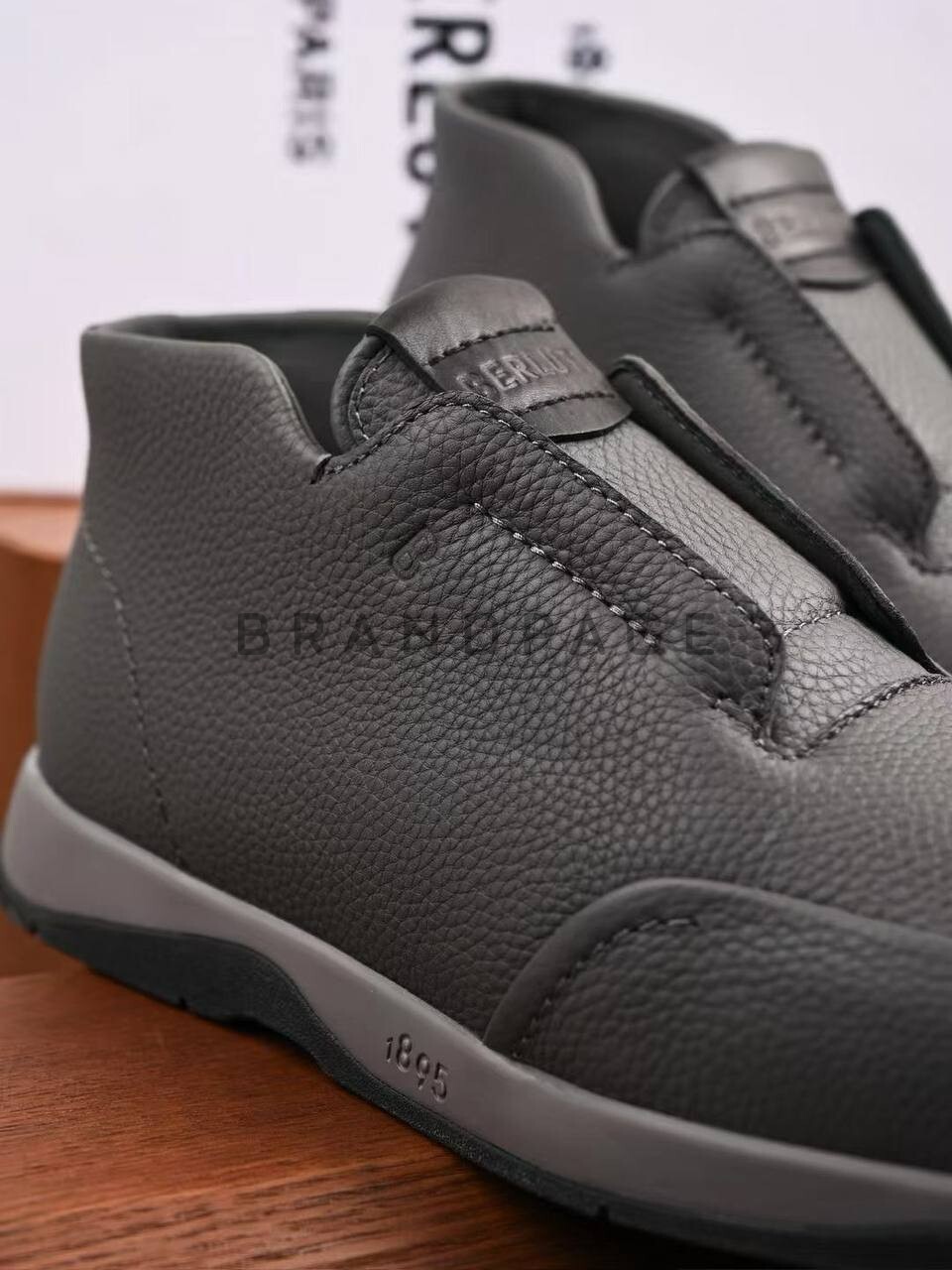 Кроссовки из натуральной кожи Berluti BPLUX5451 Кроссовки из натуральной кожи Berluti BPLUX5451