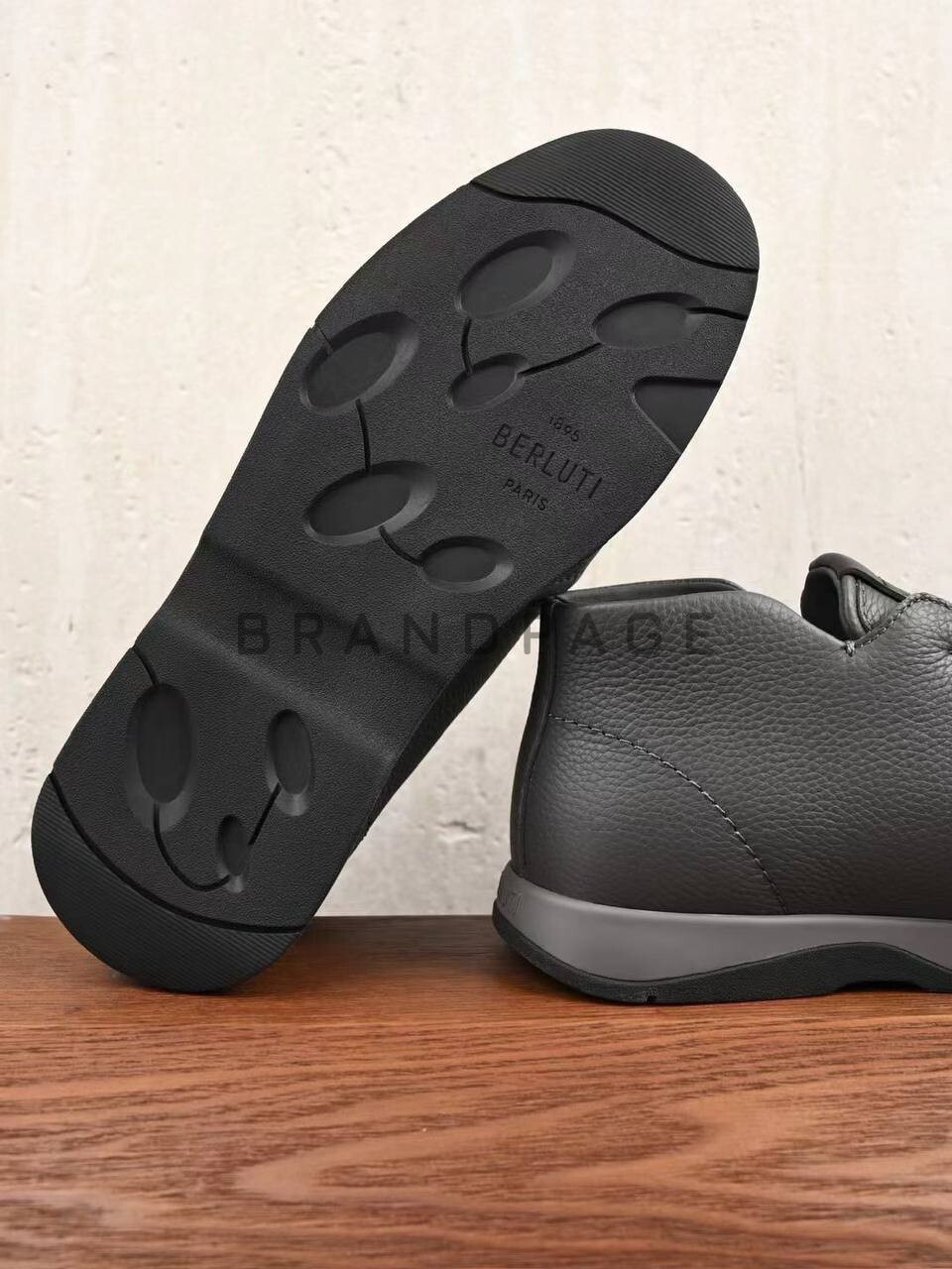 Кроссовки из натуральной кожи Berluti BPLUX5451 Кроссовки из натуральной кожи Berluti BPLUX5451