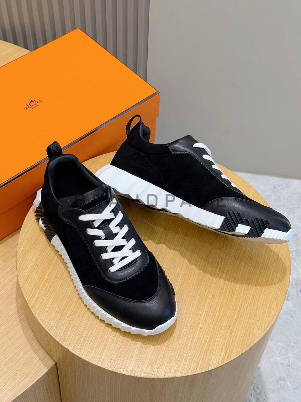 Кроссовки из замши и кожи Hermes BPLUX5418 Кроссовки из замши и кожи Hermes BPLUX5418