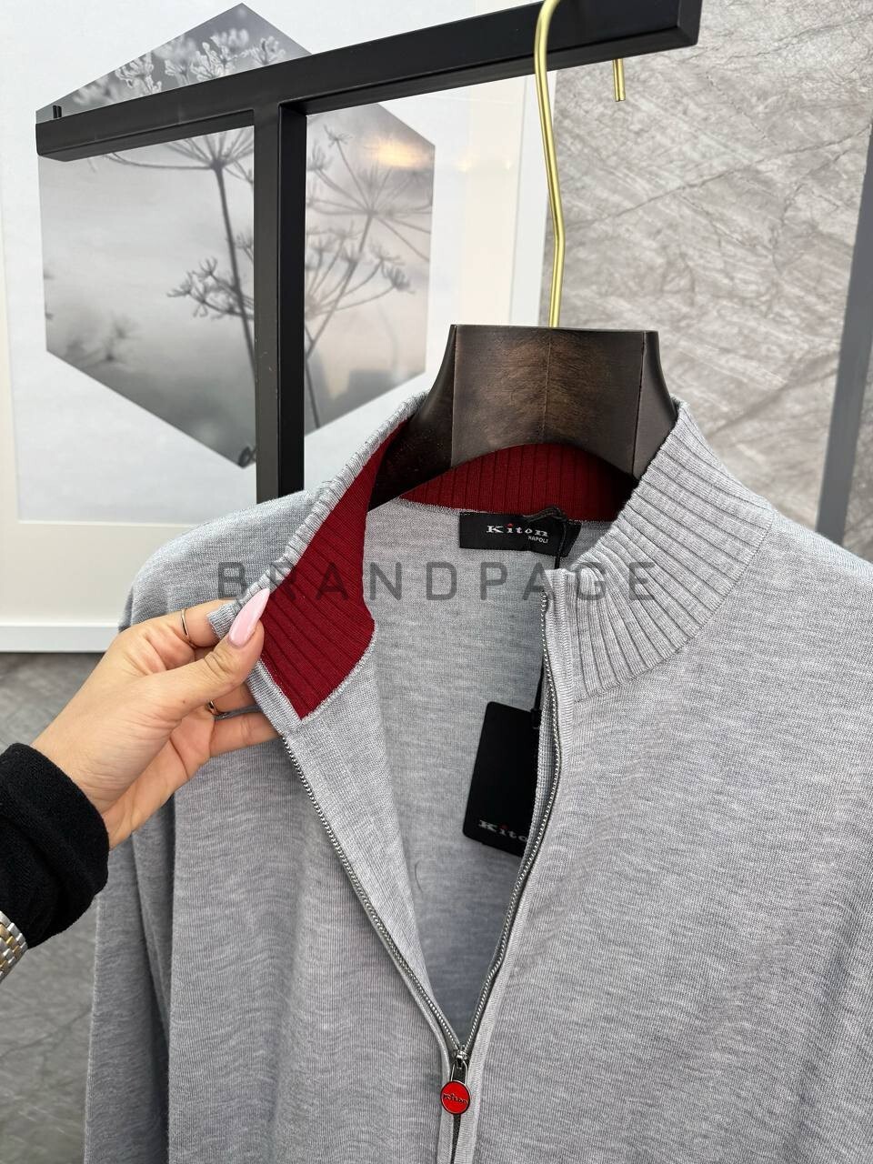 Кардиган из шерсти мериноса Kiton BPLUX5476 Кардиган из шерсти мериноса Kiton BPLUX5476