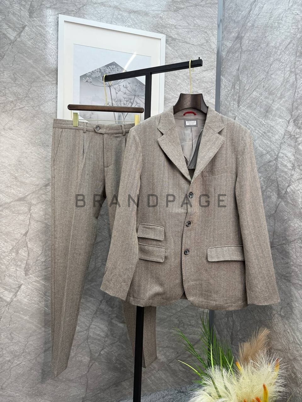 Костюм из шерсти Лана Brunello Cucinelli BPLUX5601 Костюм из шерсти Лана Brunello Cucinelli BPLUX5601