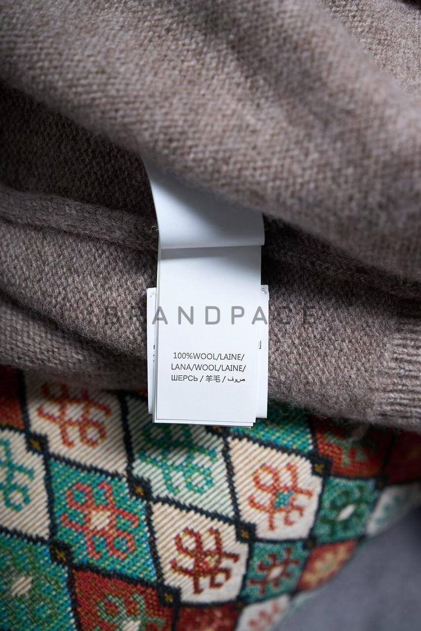 Кардиган лановой шерсти Brunello Cucinelli BPLUX5531 Кардиган лановой шерсти Brunello Cucinelli BPLUX5531