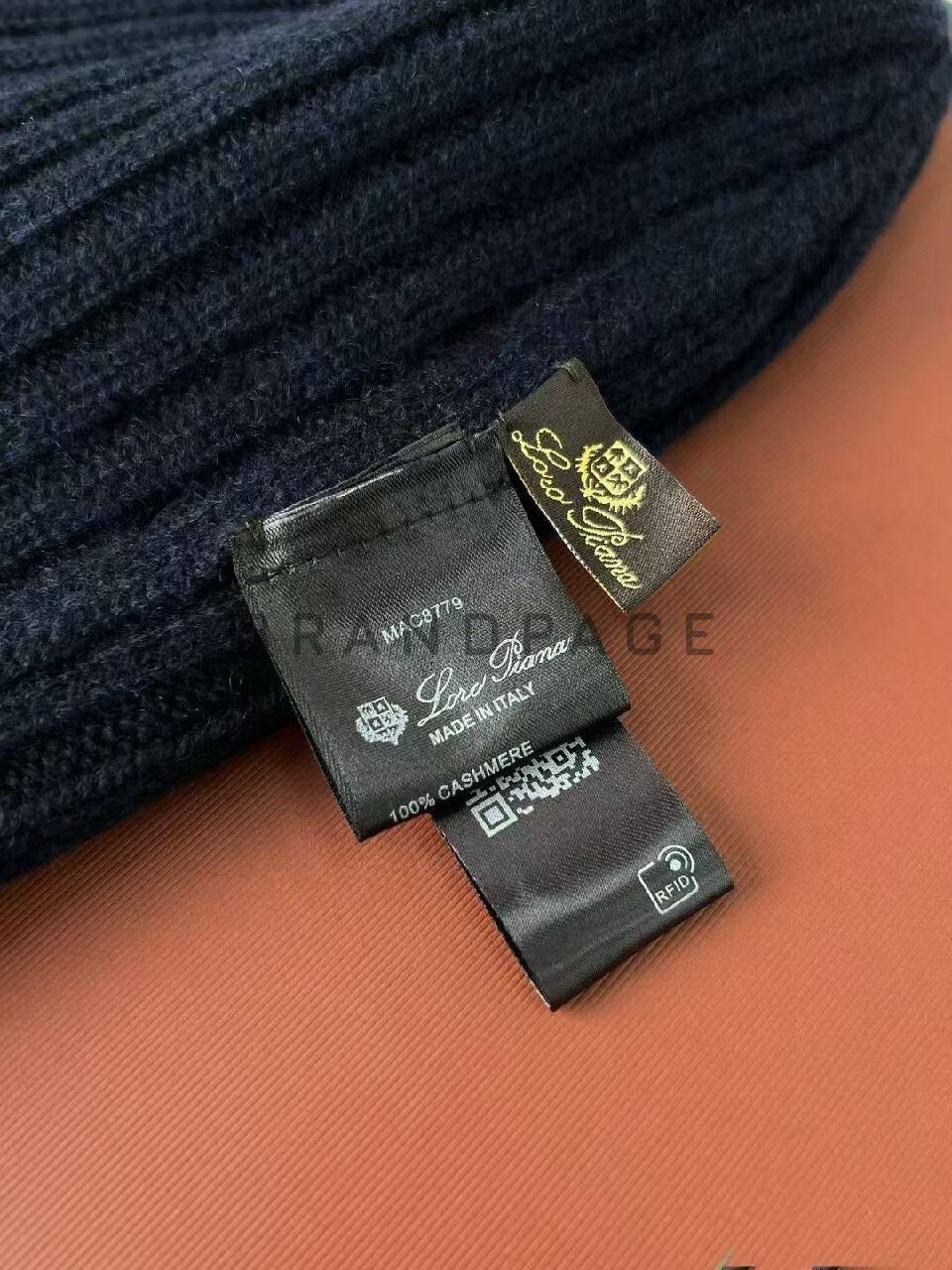 Шапка кашемировая Loro Piana BPLUX5318 Шапка кашемировая Loro Piana BPLUX5318