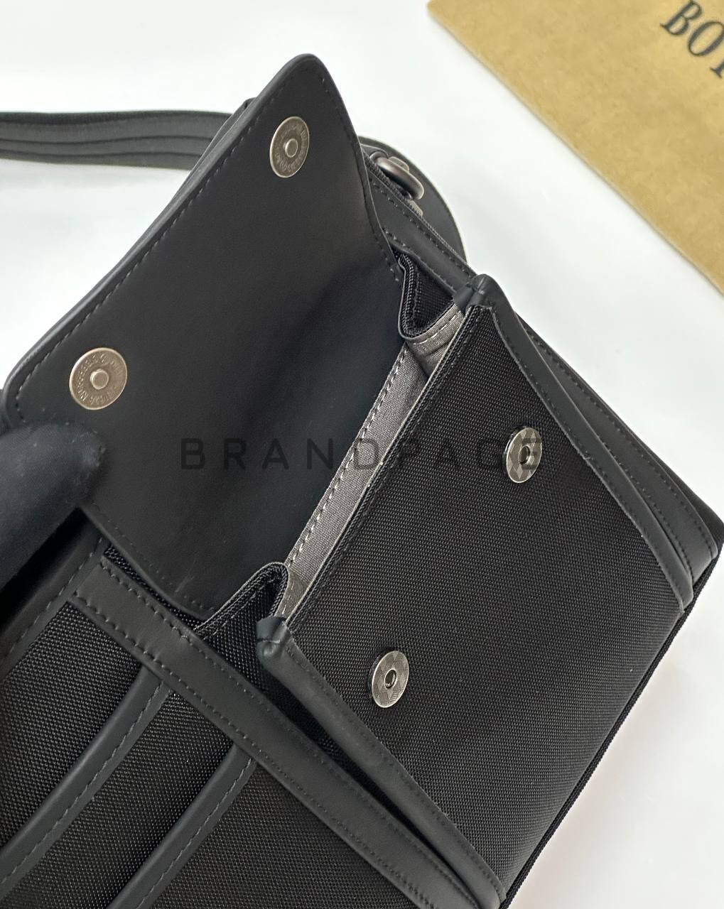 Сумка из телячьей кожи Bottega Veneta BPLUX5351 Сумка из телячьей кожи Bottega Veneta BPLUX5351