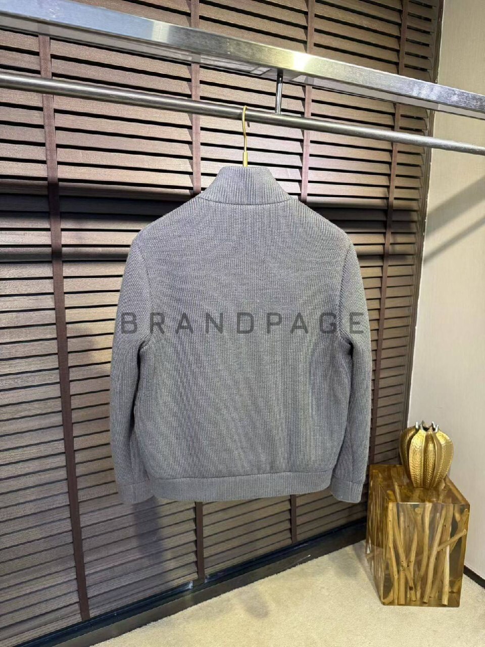 Ветровка из полиэфирного волокна Loro Piana BPLUX5319 Ветровка из полиэфирного волокна Loro Piana BPLUX5319