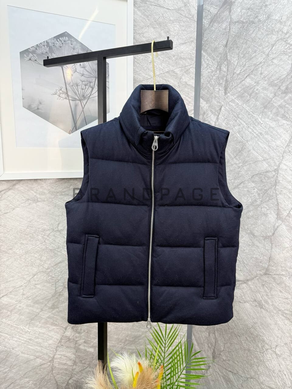 Жилет кашемировый Loro Piana BPLUX5325 Жилет кашемировый Loro Piana BPLUX5325