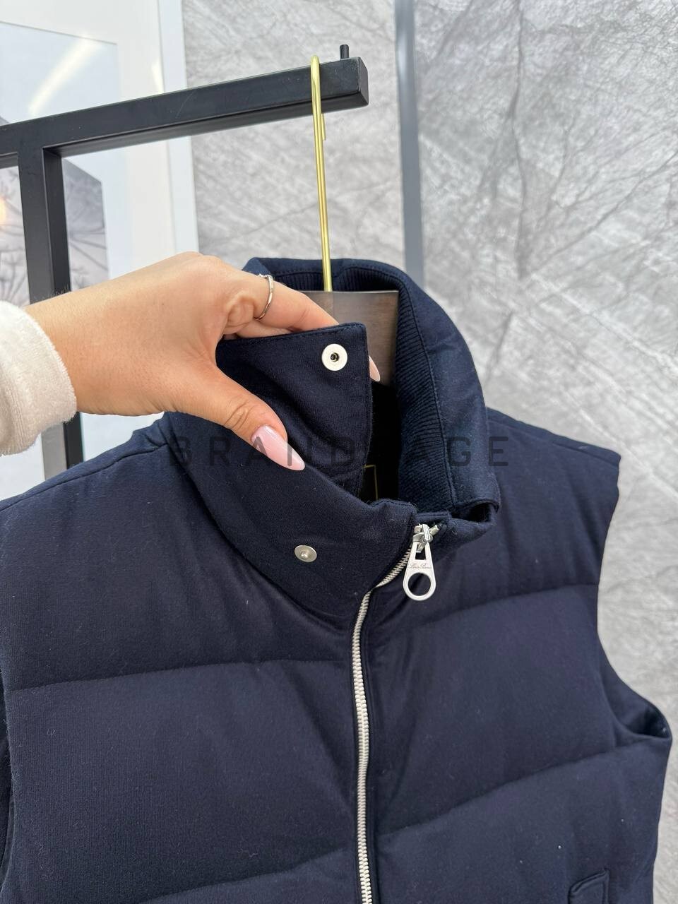 Жилет кашемировый Loro Piana BPLUX5325 Жилет кашемировый Loro Piana BPLUX5325