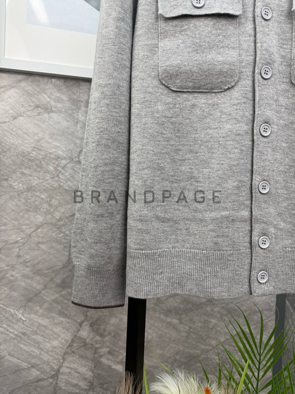 Кардиган из лана шерсти Brunello Cucinelli BPLUX5332 Кардиган из лана шерсти Brunello Cucinelli BPLUX5332