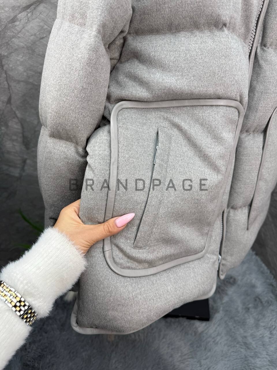 Кашемировая куртка Brunello Cucinelli BPLUX5506 Кашемировая куртка Brunello Cucinelli BPLUX5506