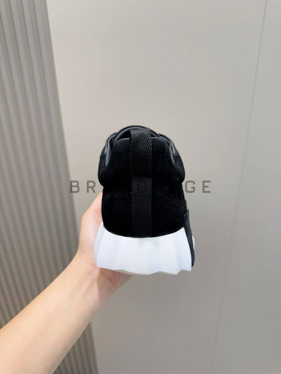 Кроссовки из замши и кожи Hermes BPLUX5418 Кроссовки из замши и кожи Hermes BPLUX5418