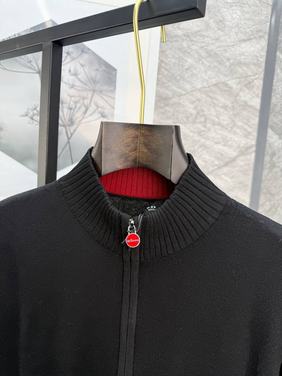 Кардиган шерстяной мериносовый Kiton BPLUX1085 Кардиган шерстяной мериносовый Kiton BPLUX1085