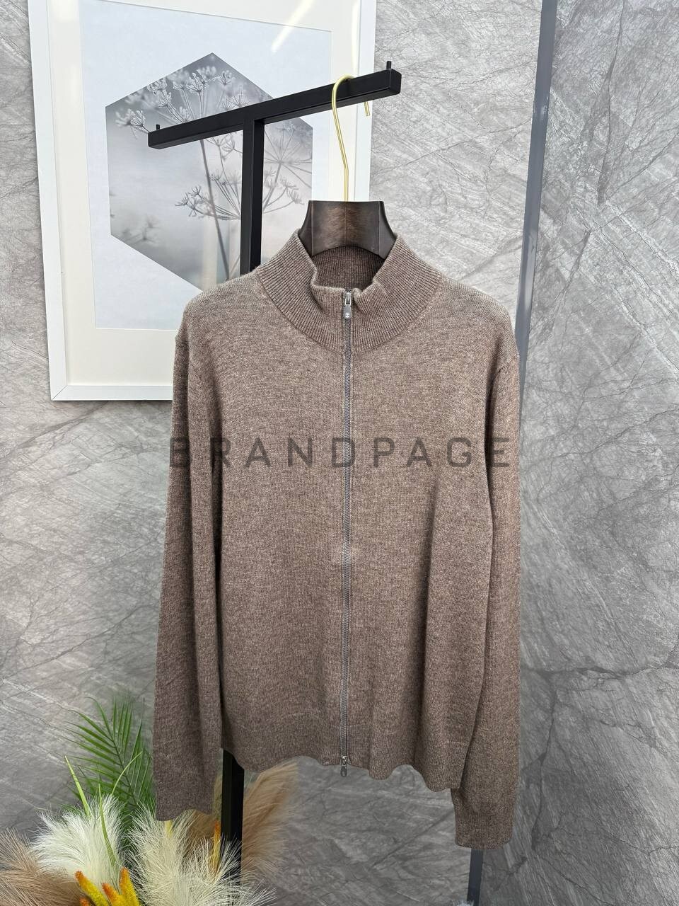 Кардиган кашемировый Brunello Cucinelli BPLUX5550 Кардиган кашемировый Brunello Cucinelli BPLUX5550