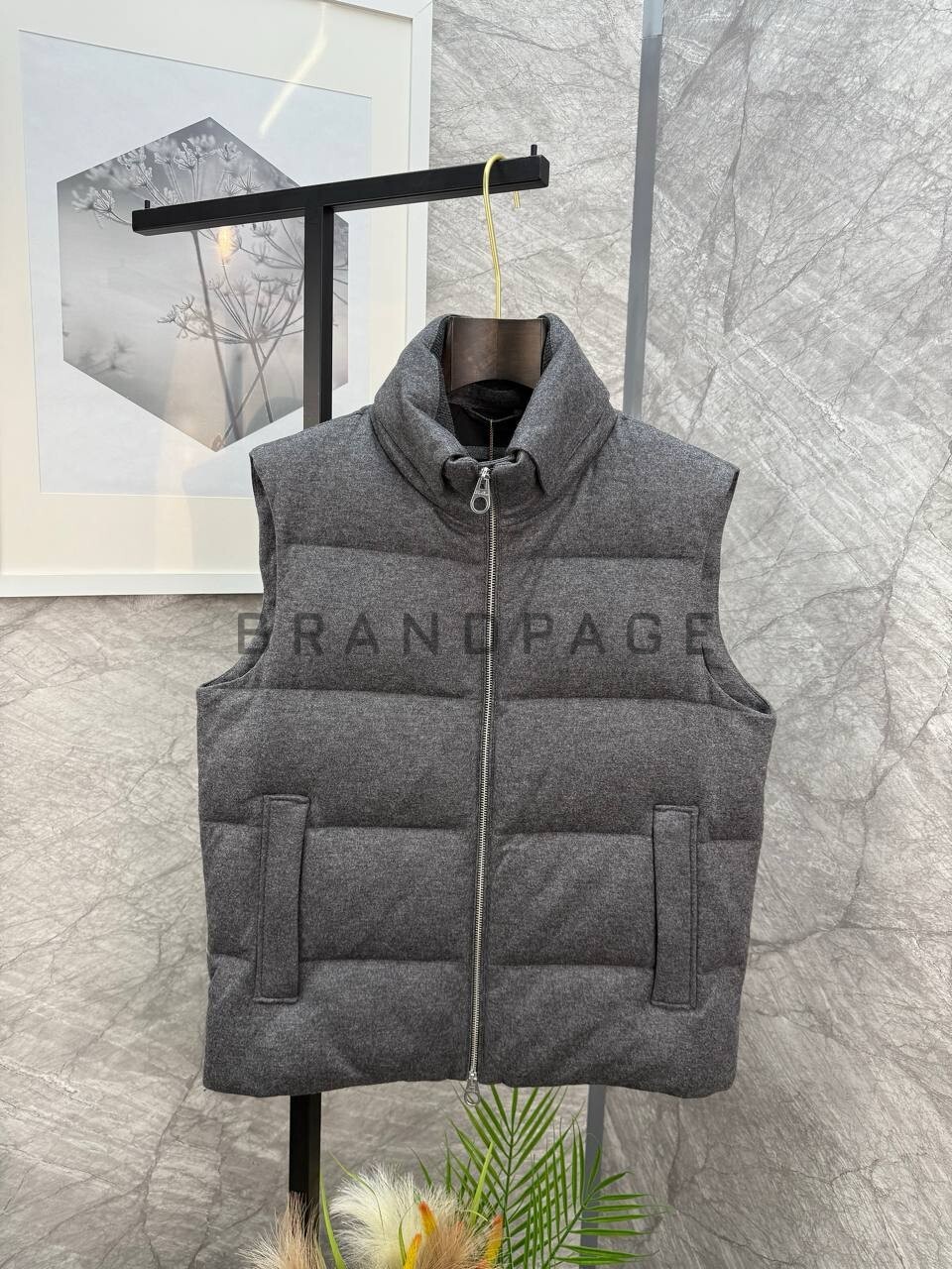 Жилетка из шерсти и нейлона Loro Piana BPLUX5329 Жилетка из шерсти и нейлона Loro Piana BPLUX5329