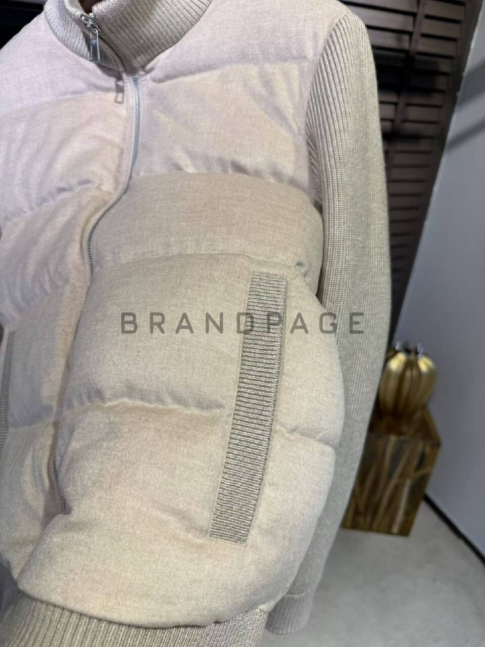 Ветровка из полиэфирного волокна Loro Piana BPLUX5317 Ветровка из полиэфирного волокна Loro Piana BPLUX5317