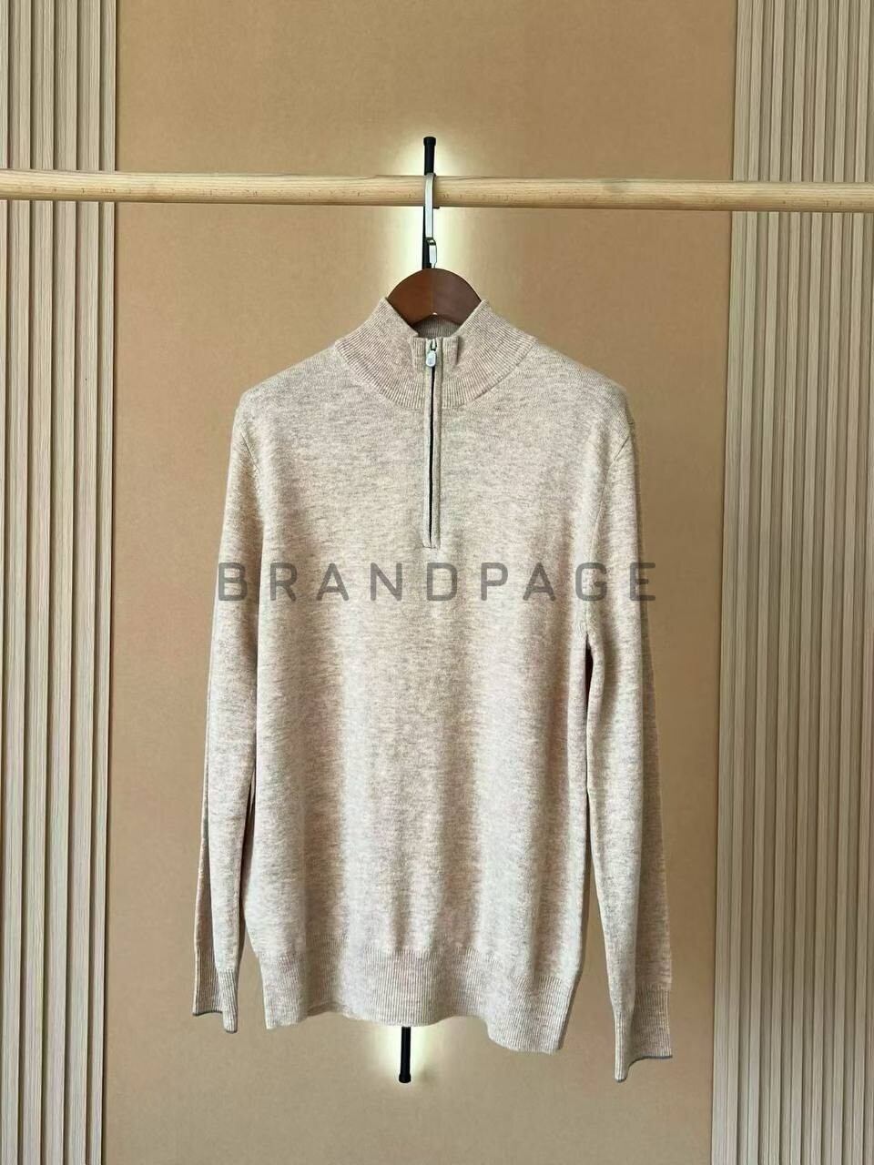 Джемпер кашемировый Brunello Cucinelli BPLUX5565 Джемпер кашемировый Brunello Cucinelli BPLUX5565