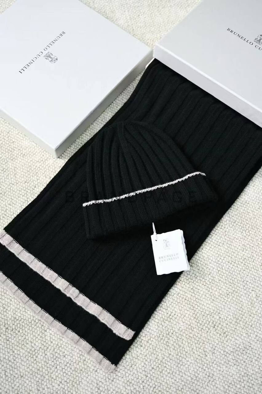 Комплект из кашемира Brunello Cucinelli BPLUX5575 Комплект из кашемира Brunello Cucinelli BPLUX5575