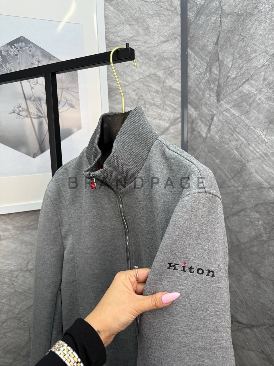 Спортивный костюм хлопковый Kiton BPLUX5658 Спортивный костюм хлопковый Kiton BPLUX5658