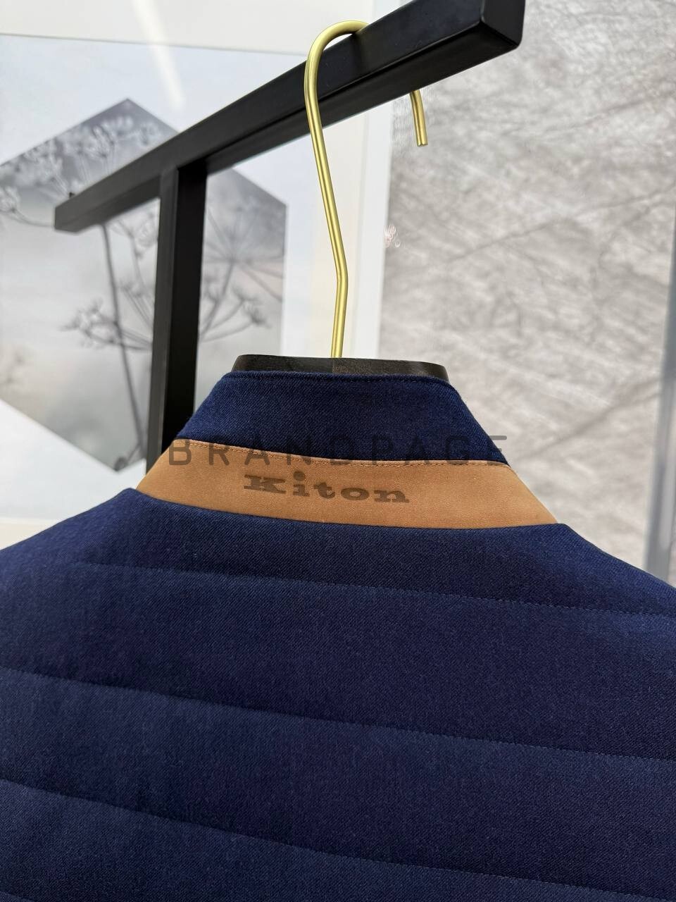 Жилетка из шерсти KITON BPLUX5598 Жилетка из шерсти KITON BPLUX5598