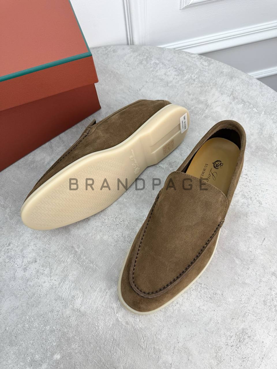 Пуховик Kiton из материала BPLUX12475 Пуховик Kiton из материала BPLUX12475