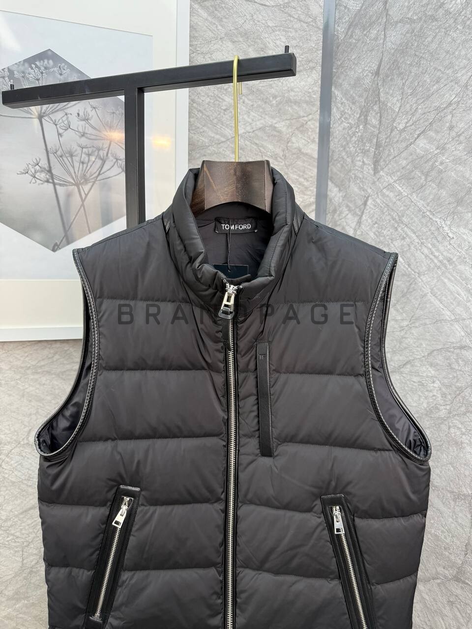 Жилет из нейлона Tom Ford BPLUX5594 Жилет из нейлона Tom Ford BPLUX5594