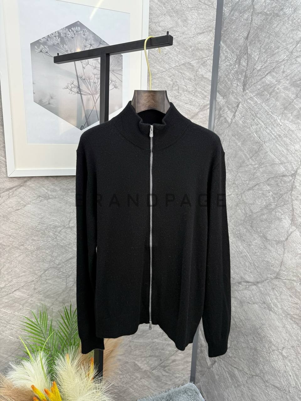 Кардиган кашемировый Brunello Cucinelli BPLUX5549 Кардиган кашемировый Brunello Cucinelli BPLUX5549