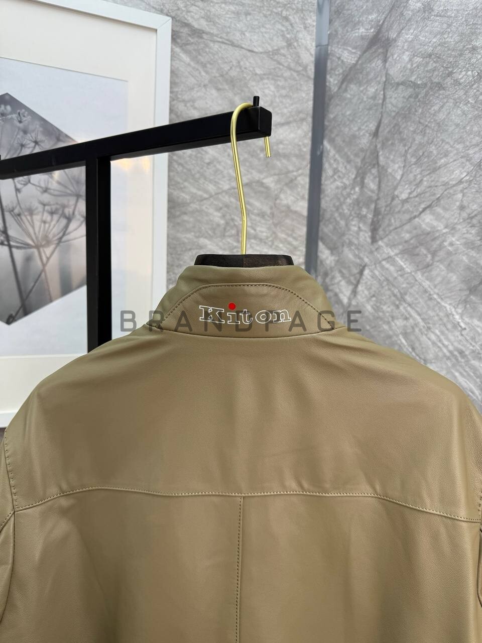 Кожаная куртка из кожи ягненка Kiton BPLUX5604 Кожаная куртка из кожи ягненка Kiton BPLUX5604