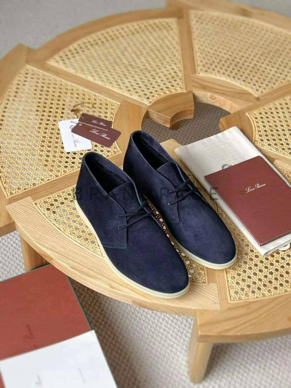 Ботинки замшевые Loro Piana BPLUX5406 Ботинки замшевые Loro Piana BPLUX5406