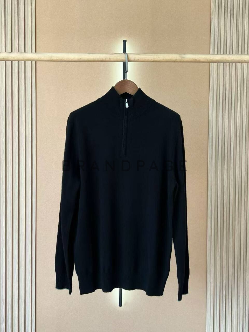 Джемпер кашемировый Brunello Cucinelli BPLUX5573 Джемпер кашемировый Brunello Cucinelli BPLUX5573