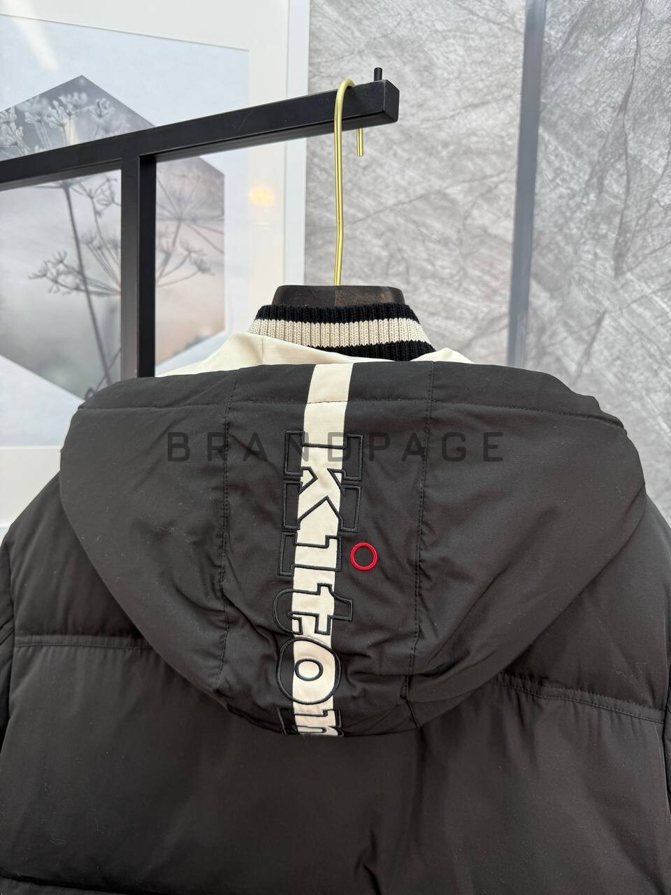 Куртка из утиных пуха и пера Kiton BPLUX5331 Куртка из утиных пуха и пера Kiton BPLUX5331