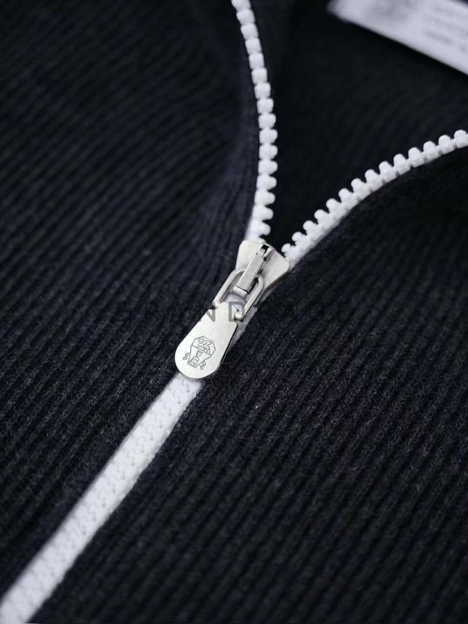 Джемпер хлопковый Brunello Cucinelli BPLUX5606 Джемпер хлопковый Brunello Cucinelli BPLUX5606