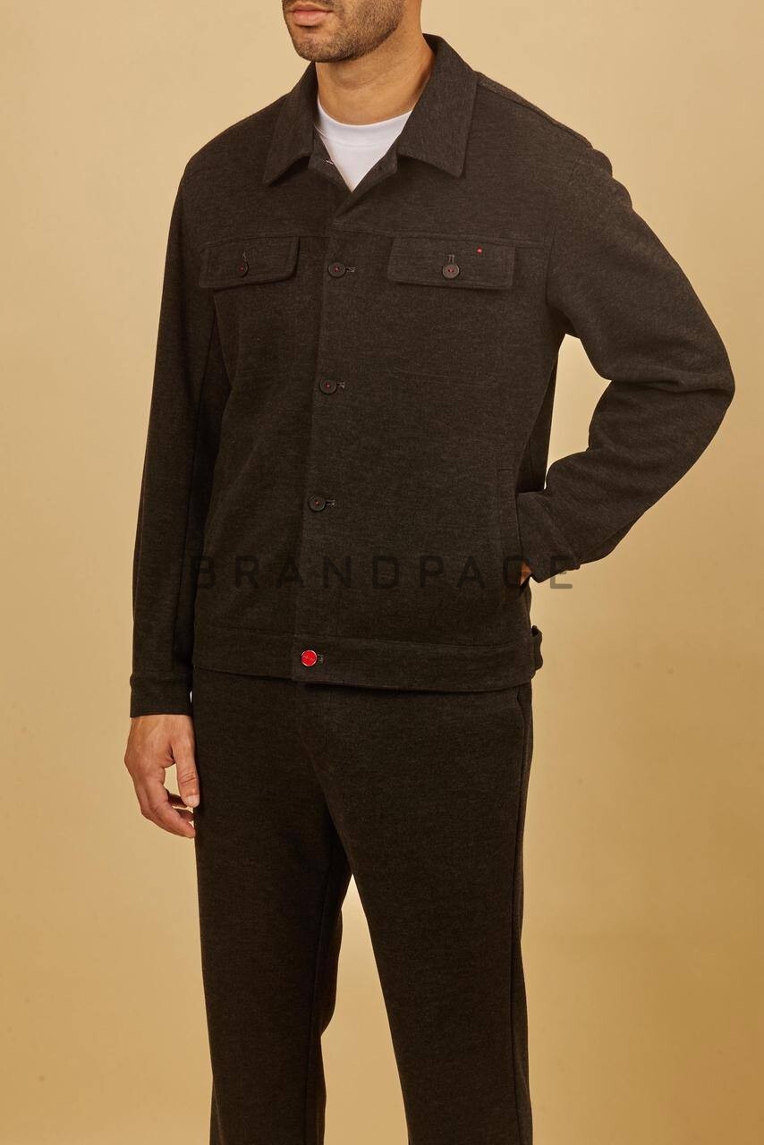 Костюм из шерсти и полиэстера Kiton BPLUX5662 Костюм из шерсти и полиэстера Kiton BPLUX5662