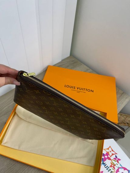 Компактная папка Louis Vuitton BP-24853