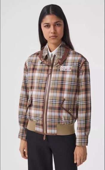 Бомбер Burberry лимитированный BP-858