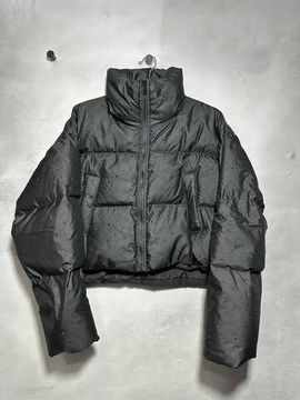 Трендовый пуховик Miu Miu BP-44783