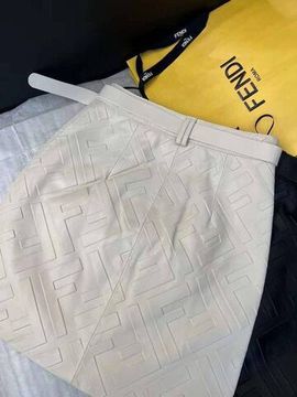 Кожаная трендовая юбка Fendi BP-40144