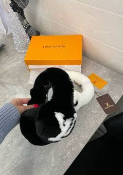 Наушники меховые Louis Vuitton BP-43839 люкс