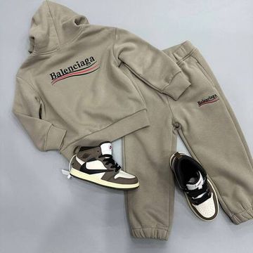 Костюм Balenciaga утеплённый BP-43112