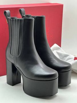 Ботильоны черные Valentino Garavani VLTN BP-18158887