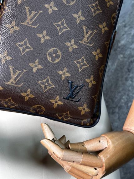 Слинг Louis Vuitton премиум BP-42028