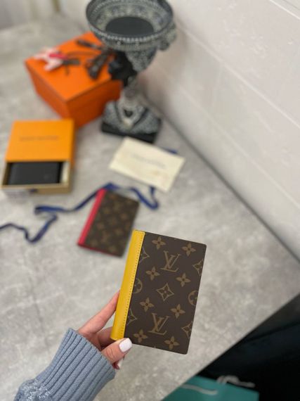 Элитная обложка на паспорт Louis Vuitton BP-46539