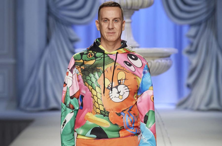 Джереми Скотт прощается с Moschino после десятилетия сотрудничества Джереми Скотт прощается с Moschino после десятилетия сотрудничества