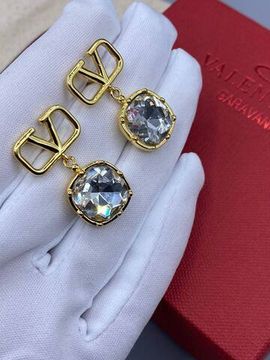 Трендовые серьги Valentino BP-38325
