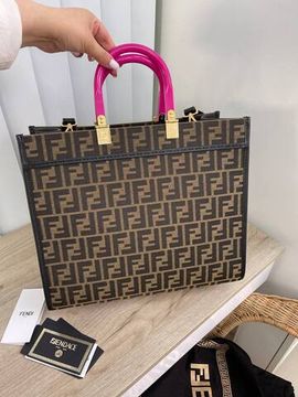 Трендовая женская сумка Fendi BP-14347