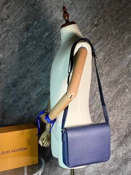 Элегантный мессенджер Louis Vuitton BP-53969