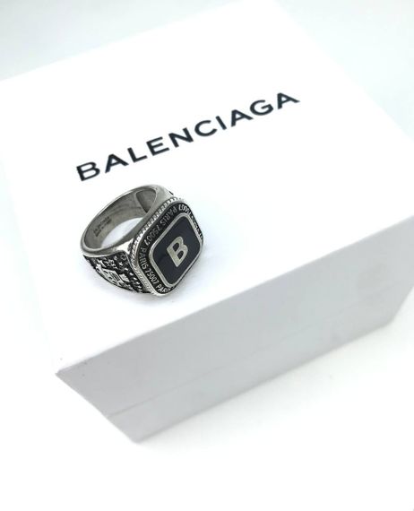 Кольцо Balenciaga BP-13300 люксовое