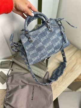 Женская коллекционная сумка Balenciaga BP-21139