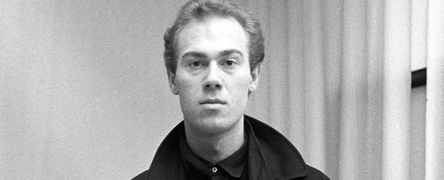 Логомания: возрождение ретро-шика и триумф люксовых брендов в 2025 году