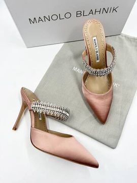 Эксклюзивные атласные мюли Lutara Manolo Blahnik BP-26351